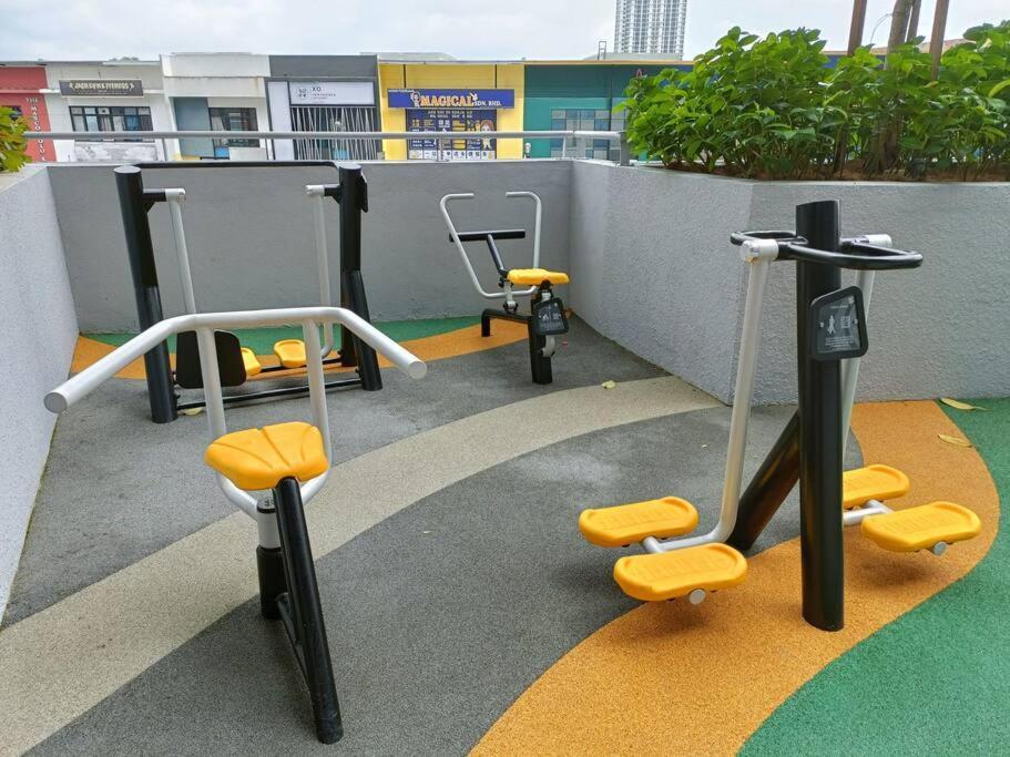Pangsapuri Cozy Sky Trees 4 Guests, Balcony, Netflix And Big Tv A08 Johor Bahru